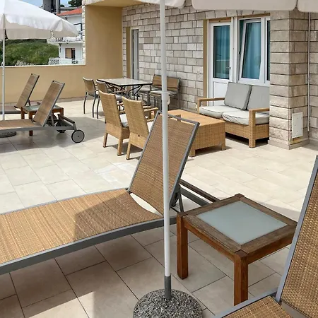 2 Bedroom In Lägenhet *